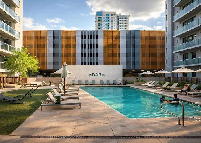 Alluring 2bd - Dt - Gym, Pool, Parking - Sleeps 8 Apartment *